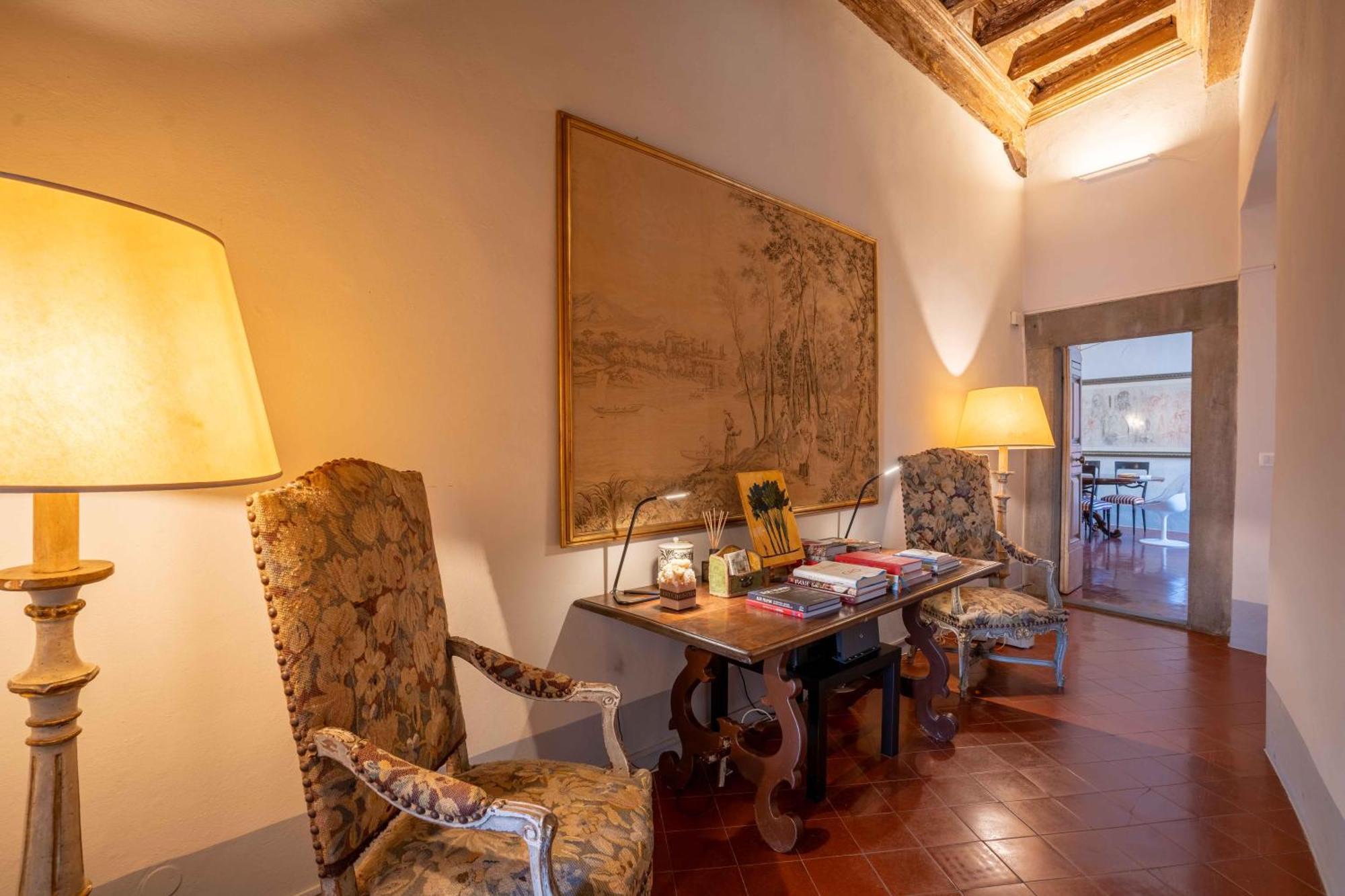 Luxury Apartment Angelio Barga Exterior foto
